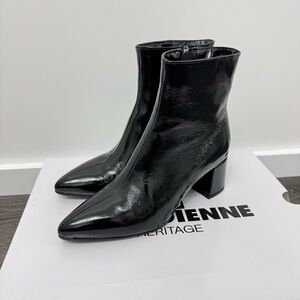 La Canadienne patent leather black Hero boots size 8.5